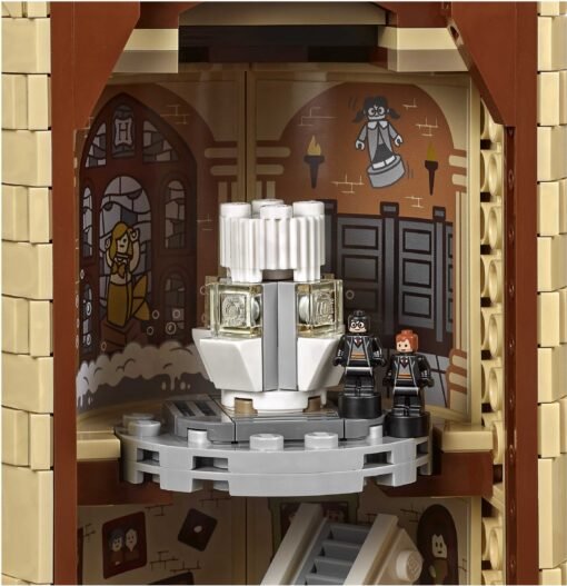 Hogwarts™ Castle and Grounds - Image 6