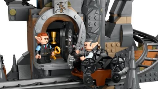 Gringotts™ Wizarding Bank – Collectors' Edition - Image 12