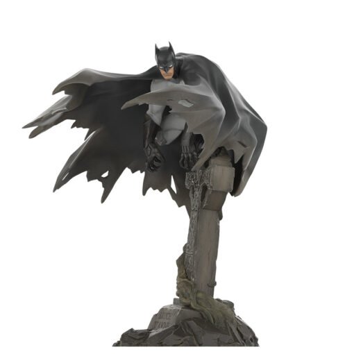 POP MART DC Batman Reborn Figurine - Image 2