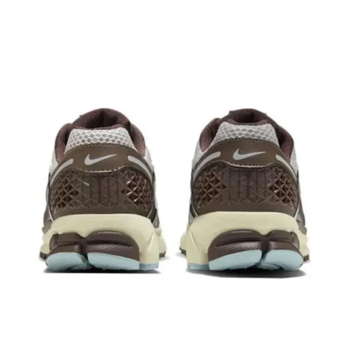 Nike Air Zoom Vomero 5 - Image 3