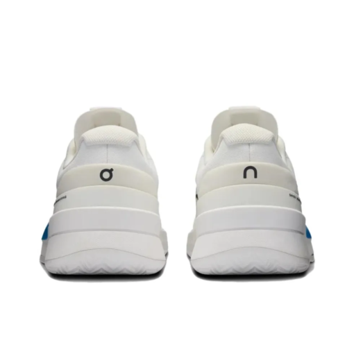 On THE ROGER Pro 2 - Image 3