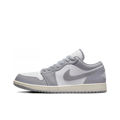 Jordan Air Jordan 1 stealth and white