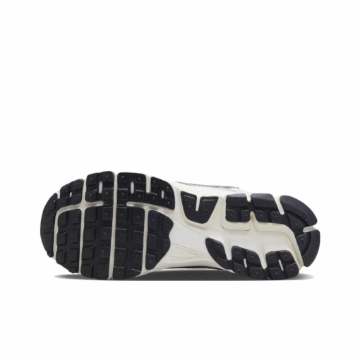 Nike Air Zoom Vomero 5 "Photon Dust" - Image 5