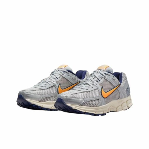 Nike Air Zoom Vomero 5 - Image 3